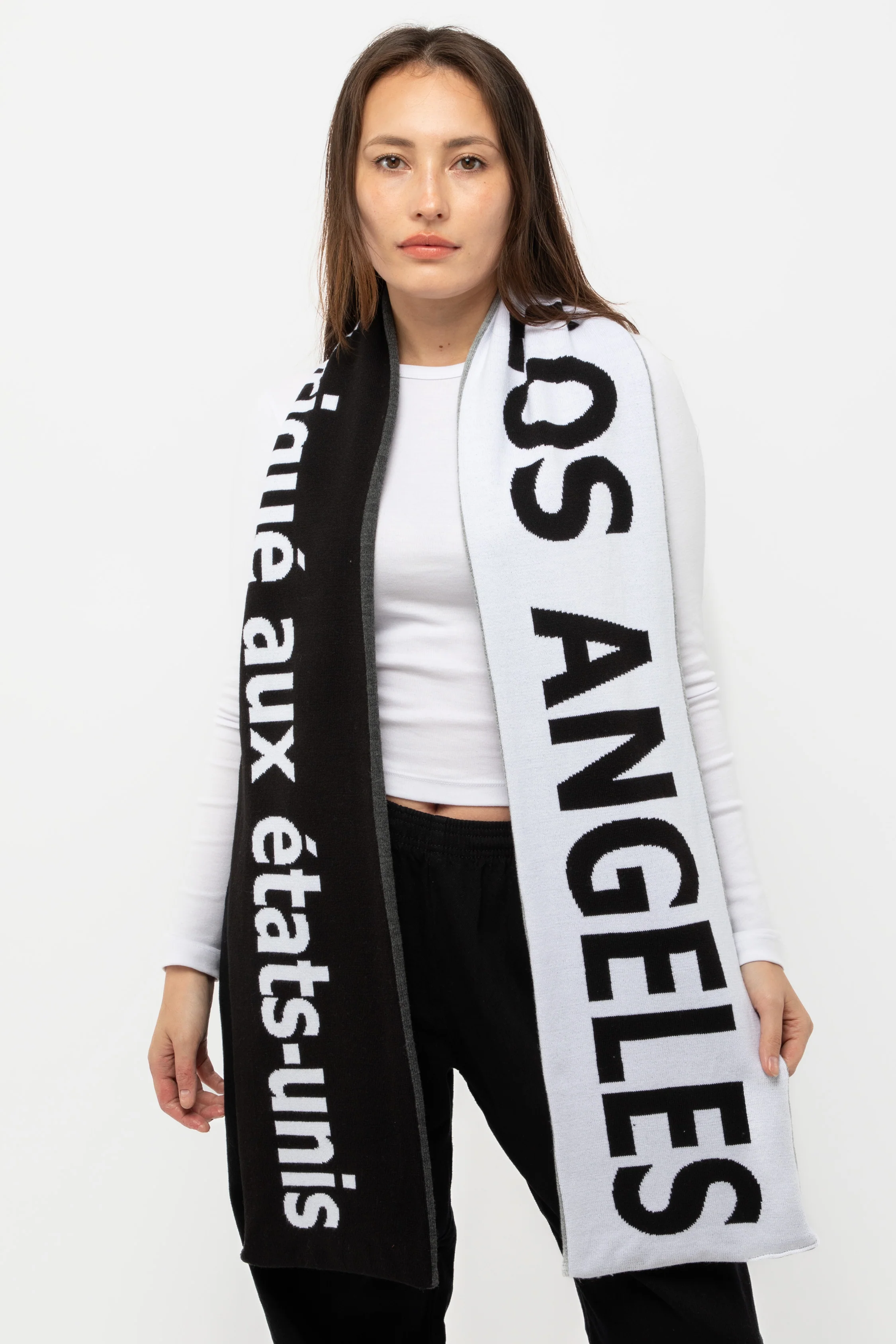 JQSCARF19 - Label Scarf - Image 12