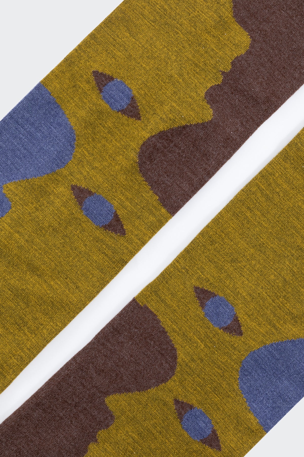 JQSCARF36 - Surrealist Scarf - Image 5
