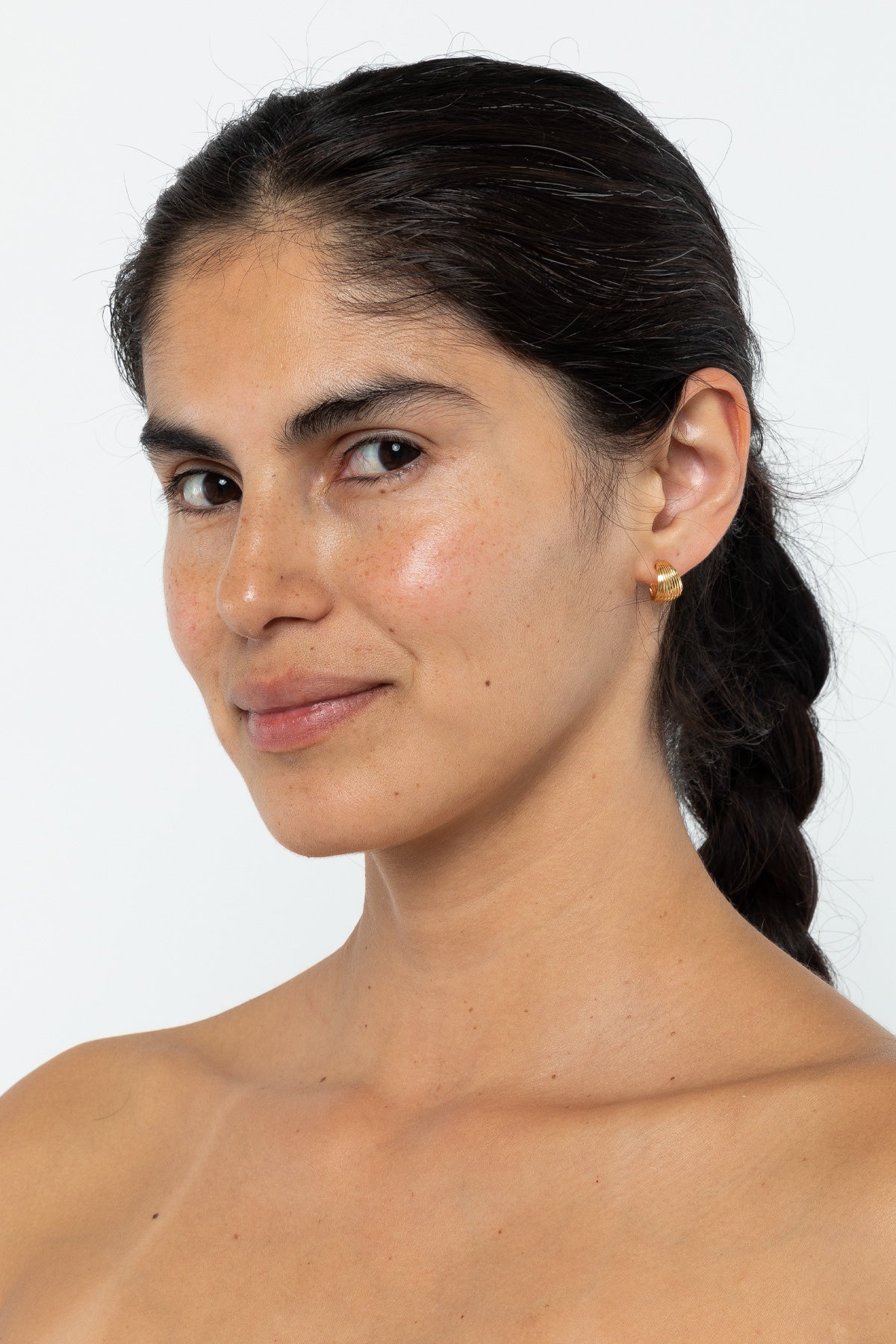 JWLMR - Mini Ridge Hoop Earrings - Image 2