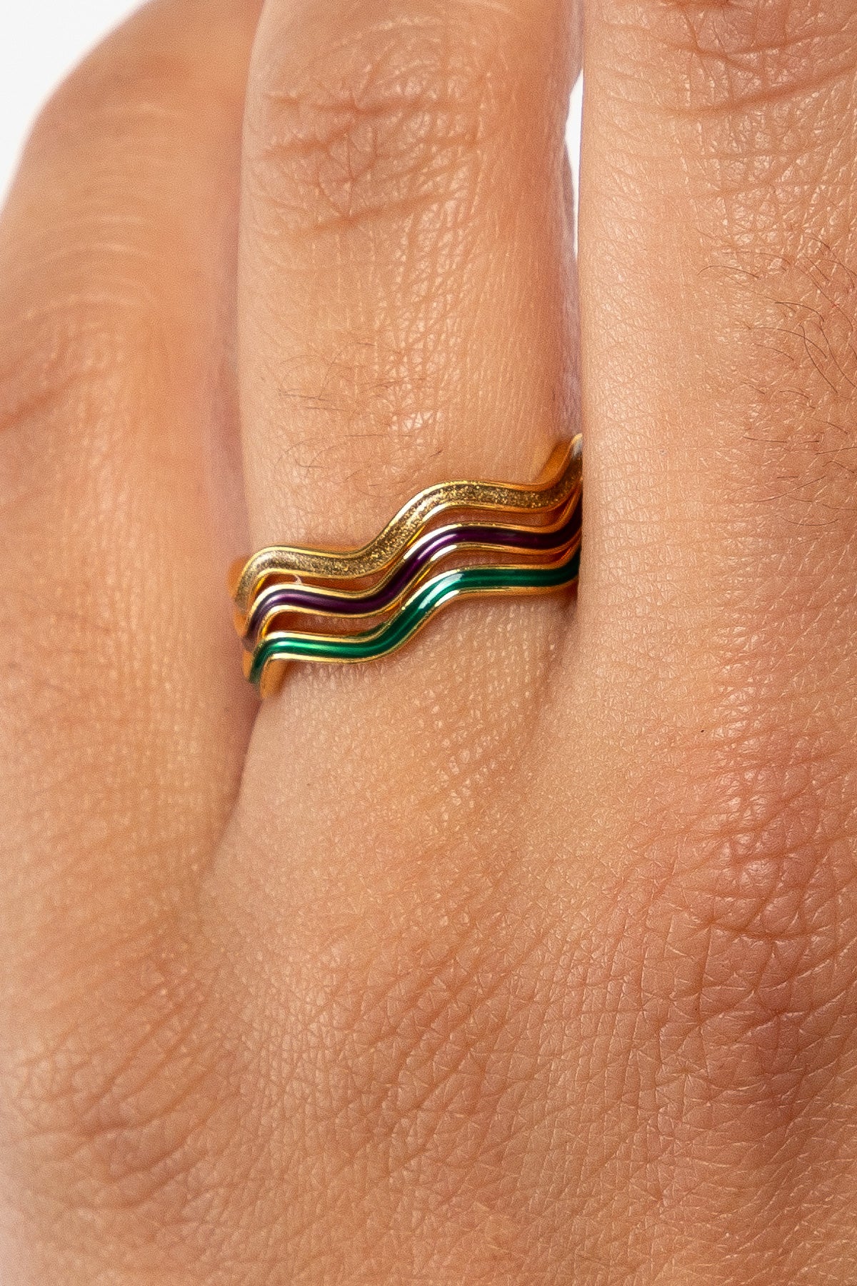 JWLWER - Wavy Enameled Stacking Ring - Image 6
