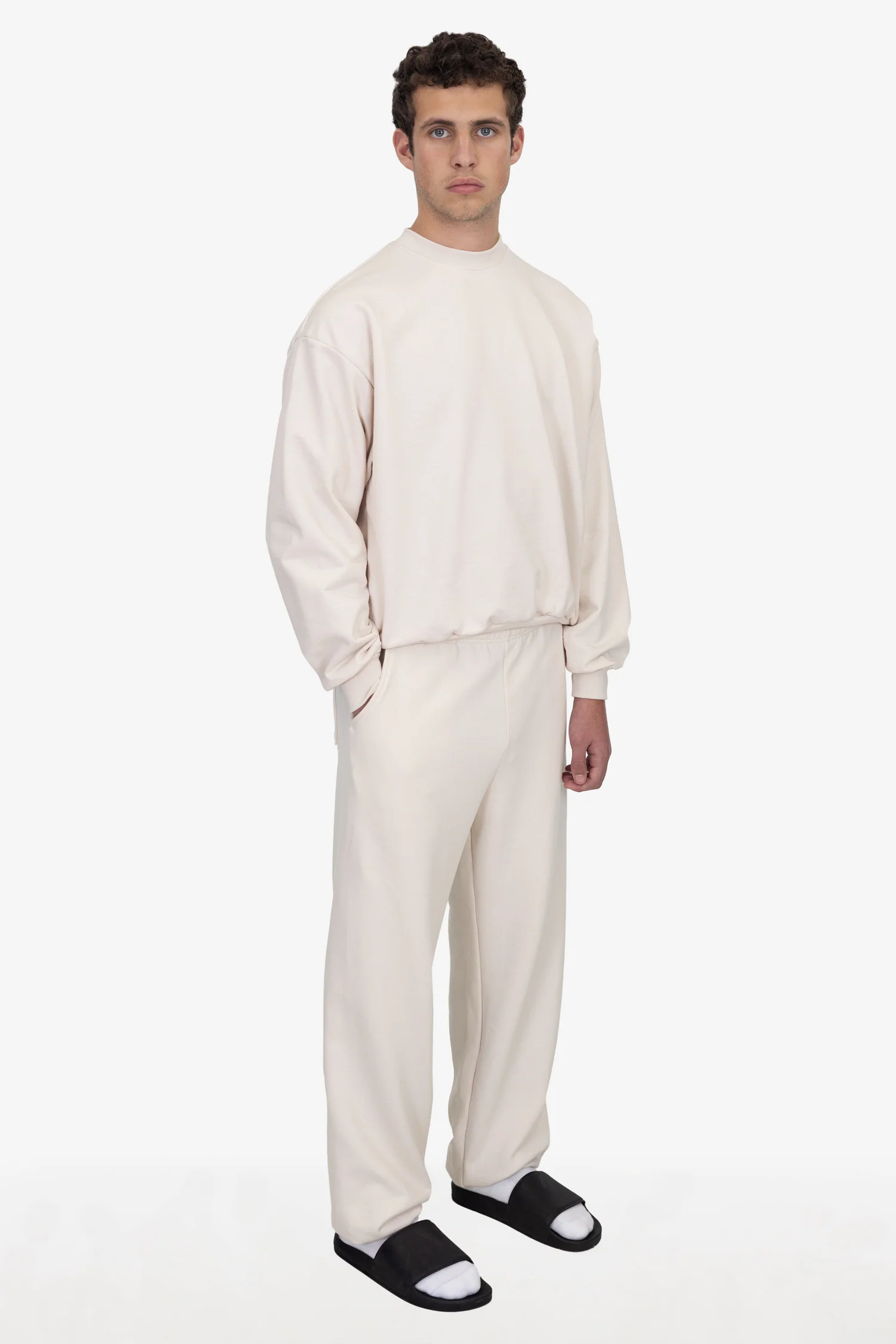MWF1044 Unisex - 10 oz. Mid-Weight Poly Cotton Fleece Wide Sweatpant - Image 17