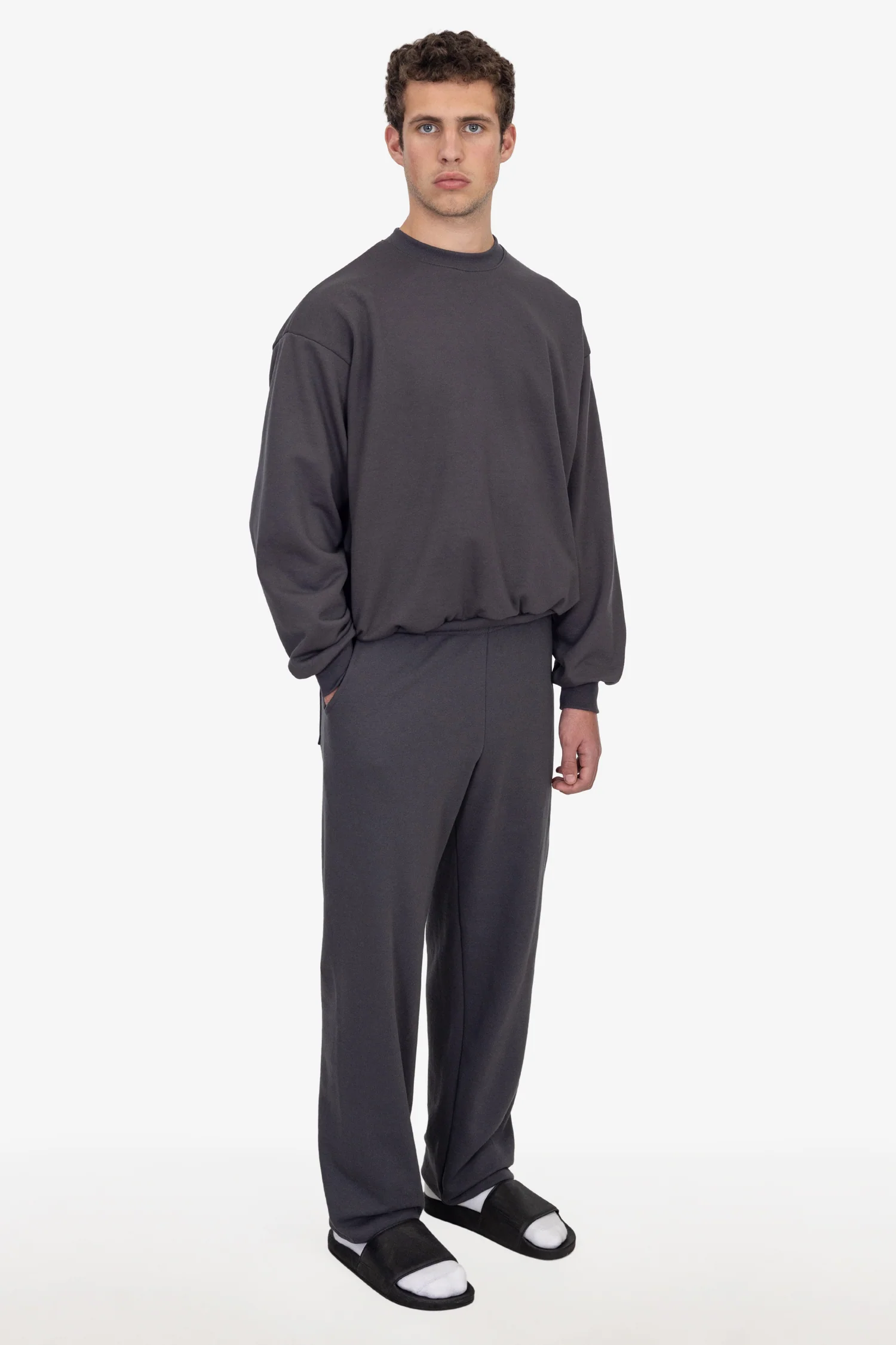 MWF1044 Unisex - 10 oz. Mid-Weight Poly Cotton Fleece Wide Sweatpant - Image 21