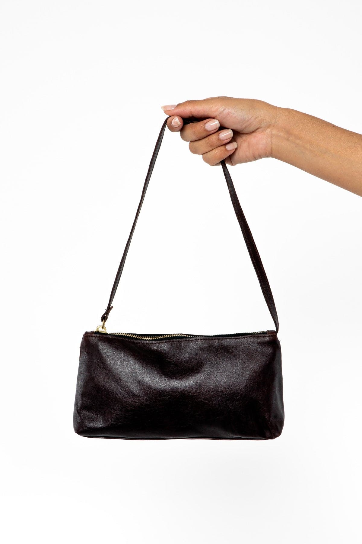 RLH3468 - Leather Zip Pochette - Image 12